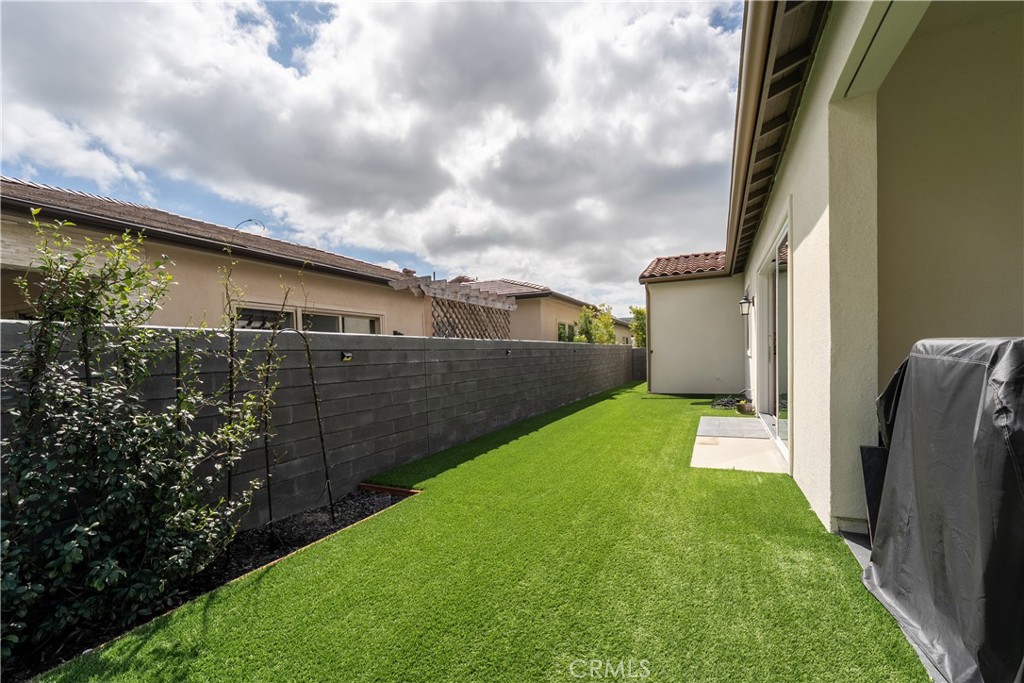 405 Sunrise Property Photo 29