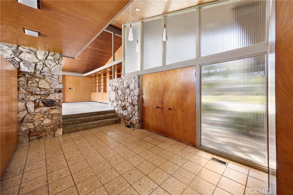 8780 Hillcrest Road Property Photo 22