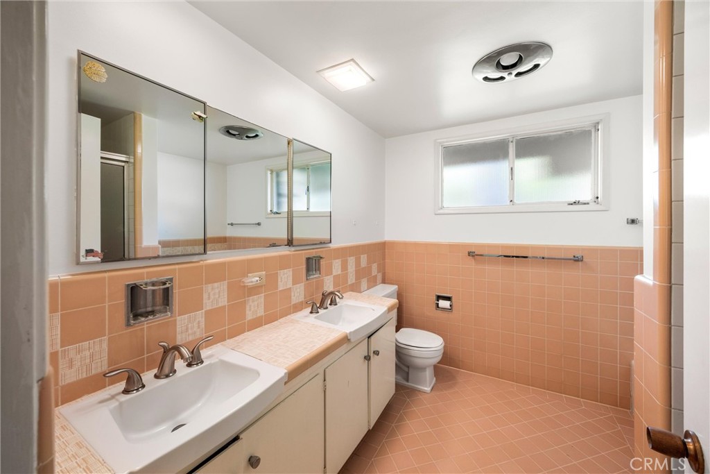 8780 Hillcrest Road Property Photo 43