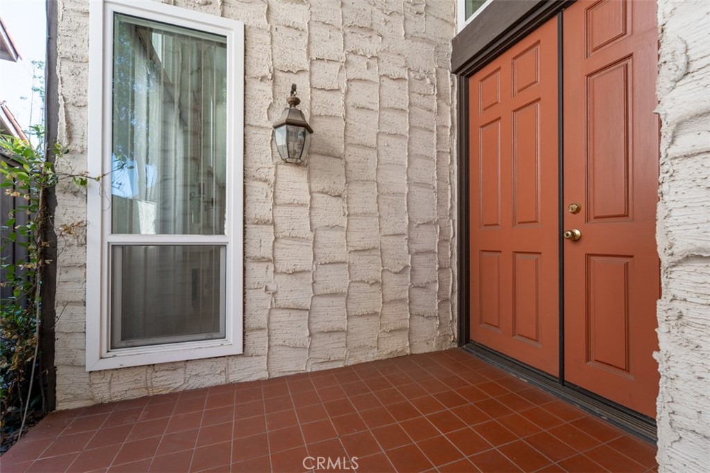 644 Avery Property Photo 3