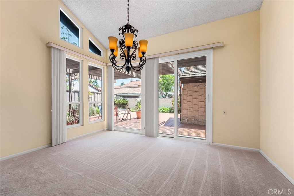 644 Avery Property Photo 16