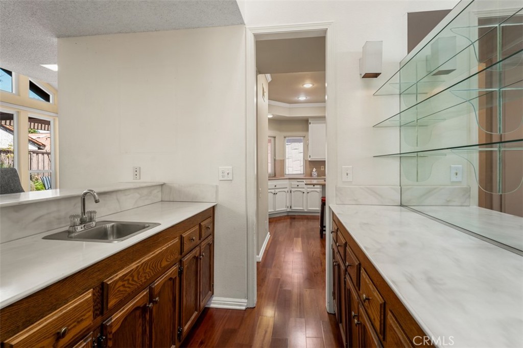 644 Avery Property Photo 29