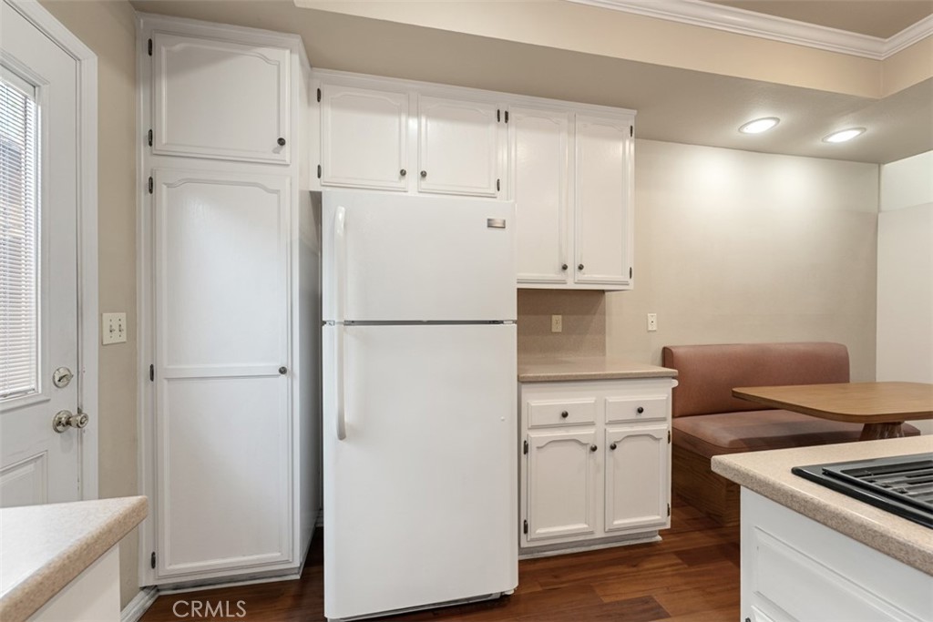 644 Avery Property Photo 36