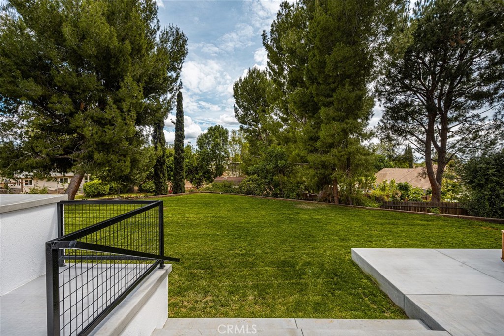18182 Hutchings Property Photo 38