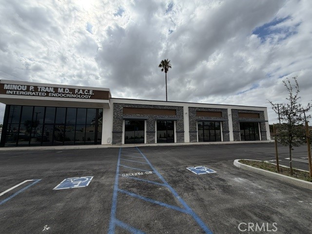 9432 Telegraph Property Photo 8