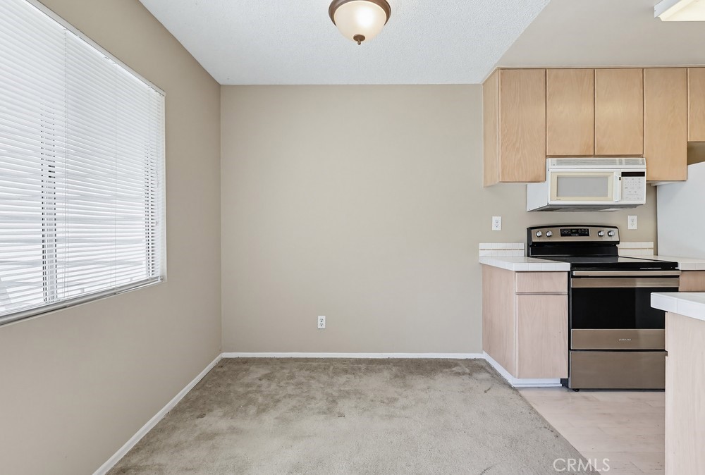 6028 Bixby Village Drive 96 Property Photo 14