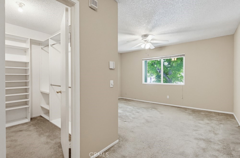 6028 Bixby Village Drive 96 Property Photo 21