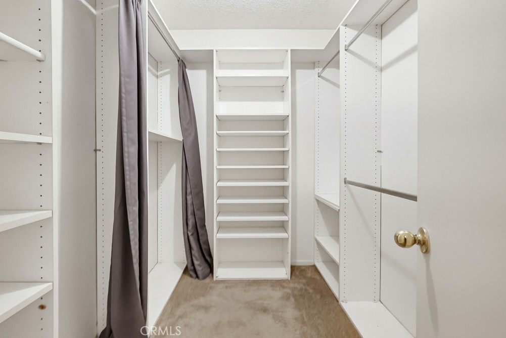 6028 Bixby Village Drive 96 Property Photo 24
