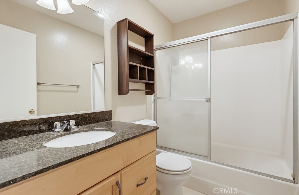 6028 Bixby Village Drive 96 Property Photo 26