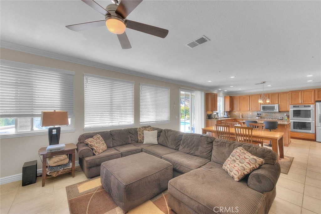 41403 Mackenzie Court Property Photo 8