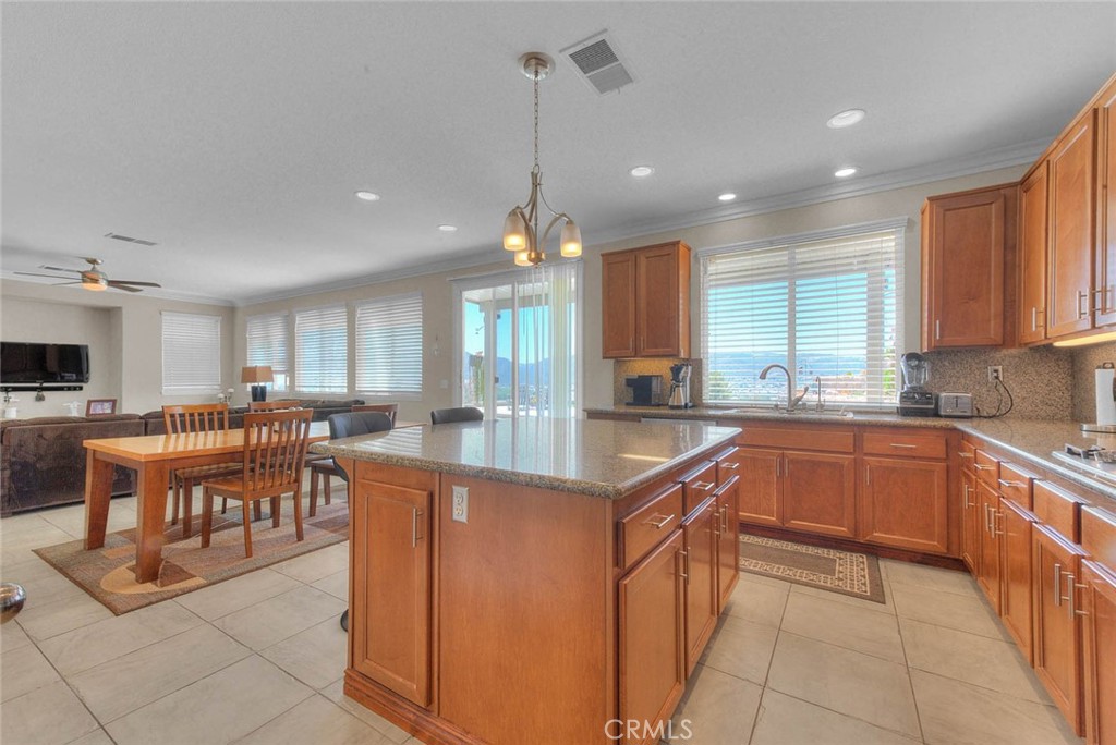 41403 Mackenzie Court Property Photo 12
