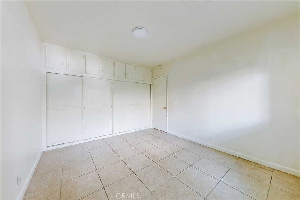 1070 Chestnut Property Photo 18