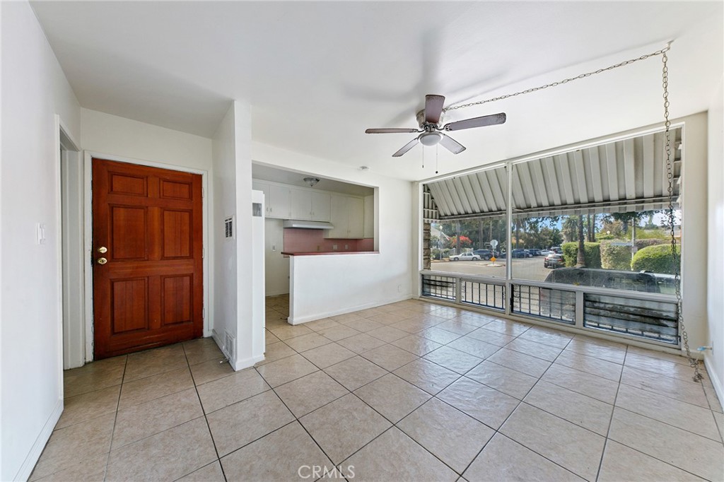 1070 Chestnut Property Photo 25