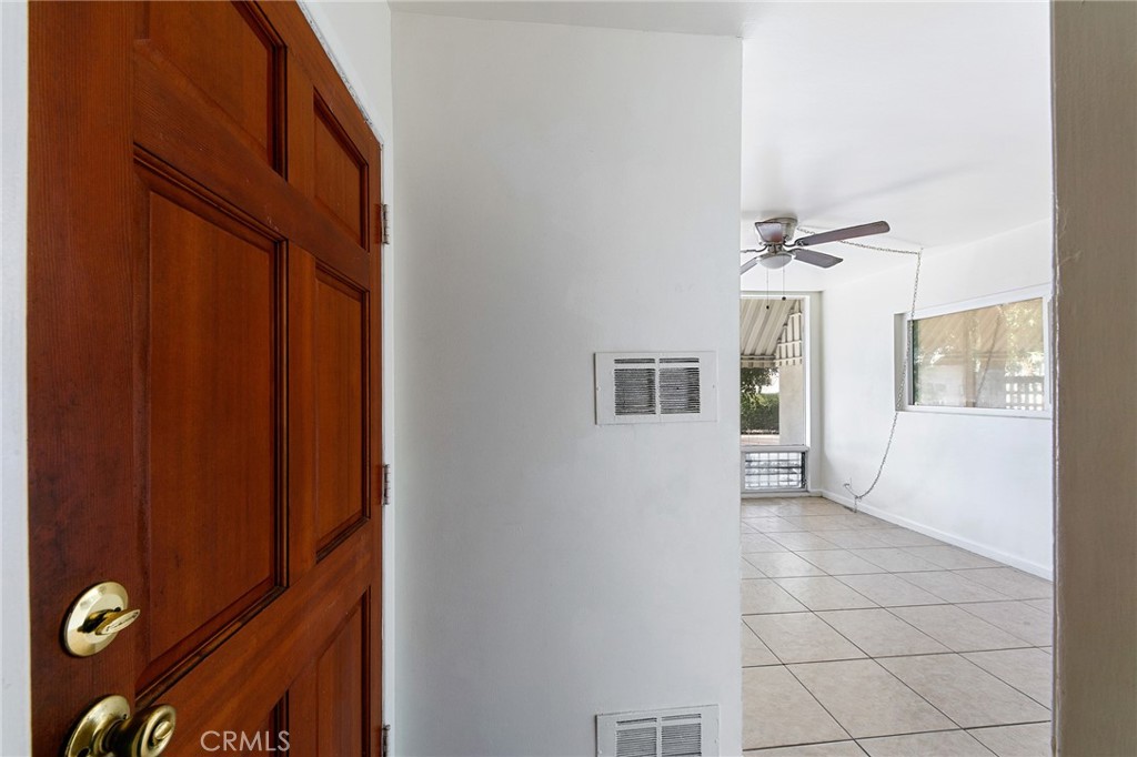 1070 Chestnut Property Photo 27