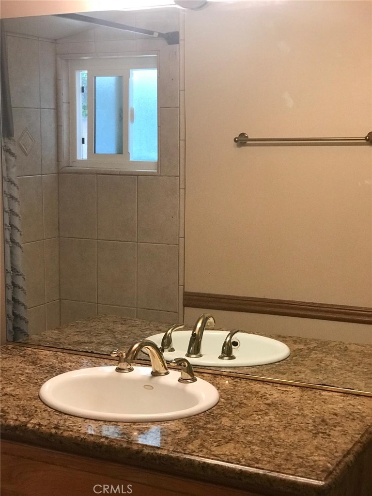 6547 Kelvin Property Photo 14