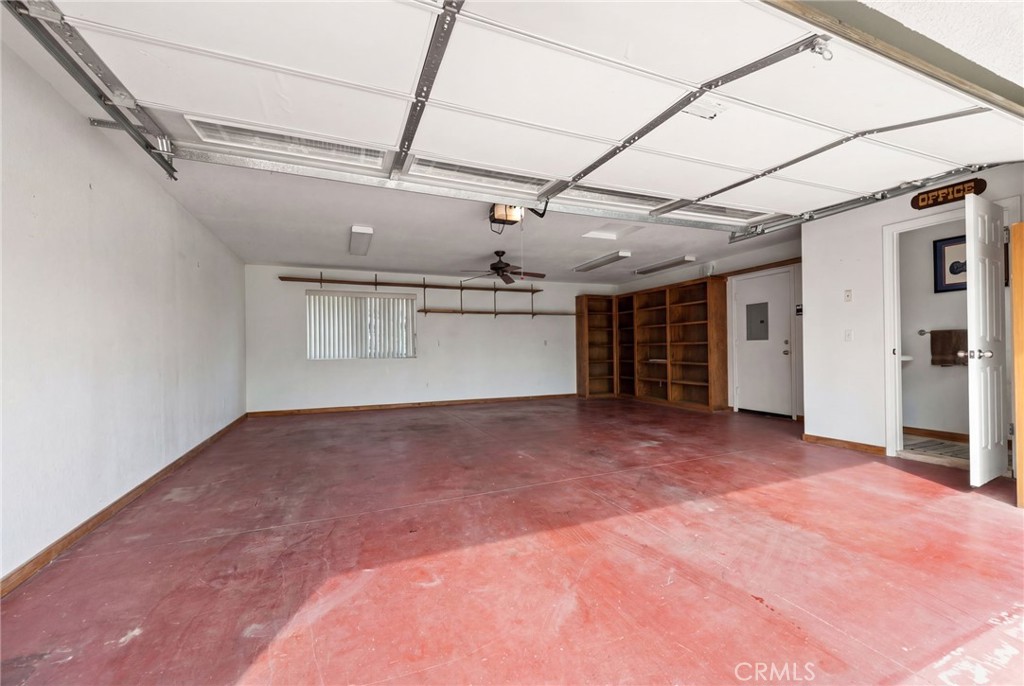 12681 Bryant Property Photo 4