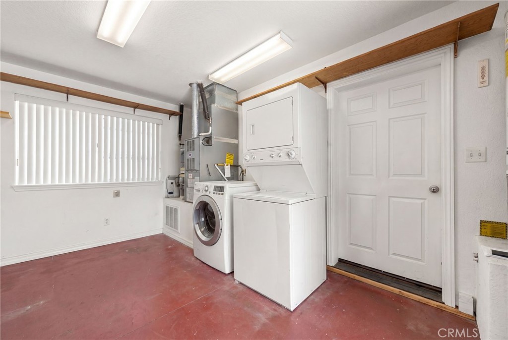 12681 Bryant Property Photo 5