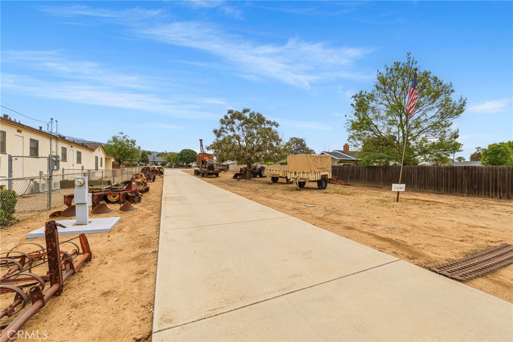 12681 Bryant Property Photo 30
