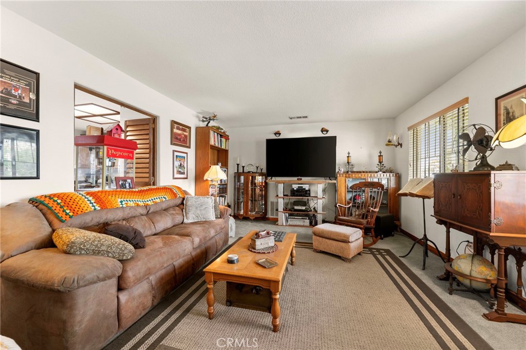 12681 Bryant Property Photo 37