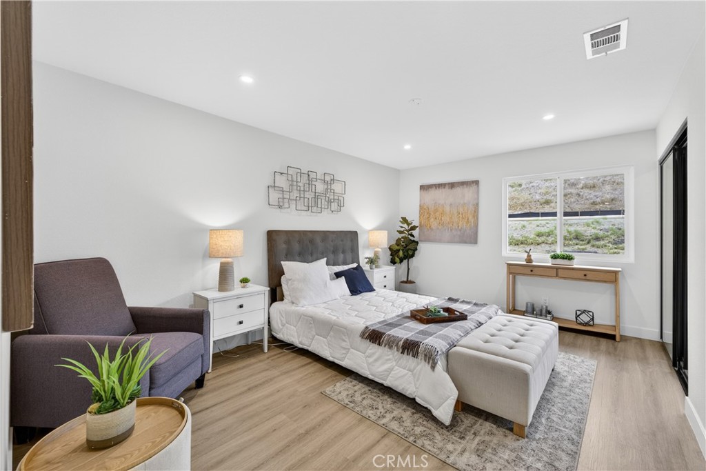 872 W Ashiya Property Photo 33