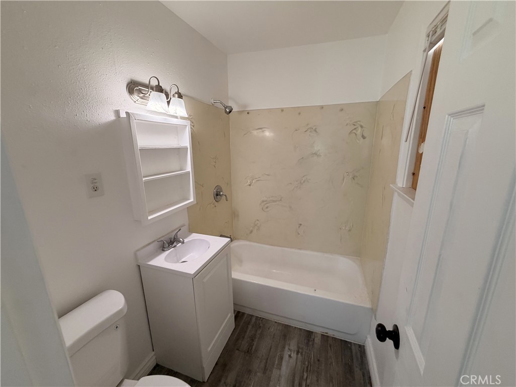 350 E South Property Photo 5