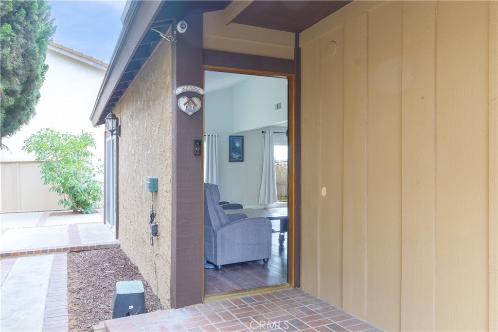 1492 Downing Court Property Photo 2