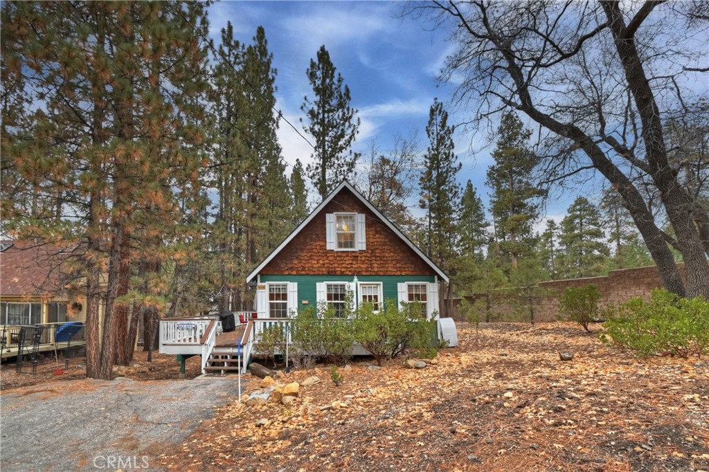 41496 Oak Property Photo 3