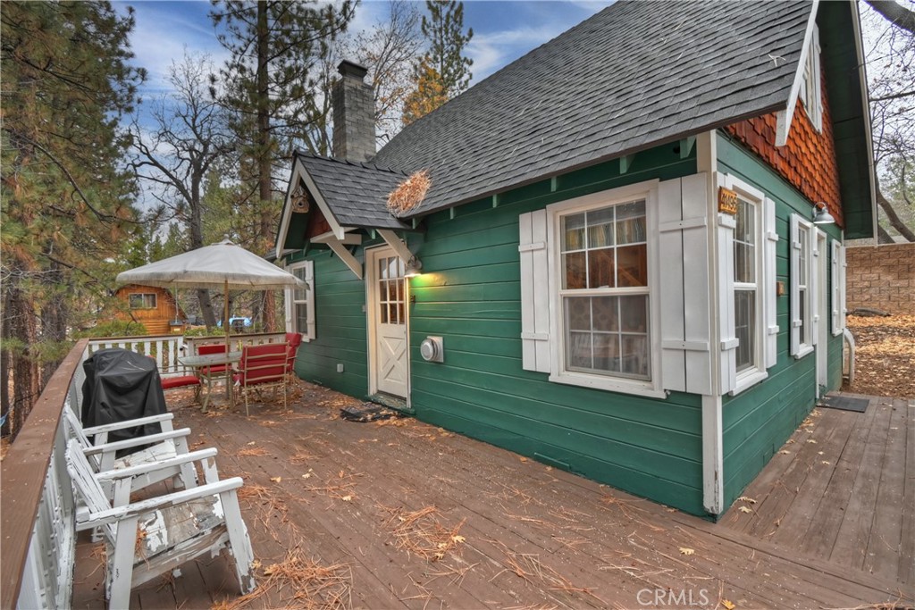 41496 Oak Property Photo 5