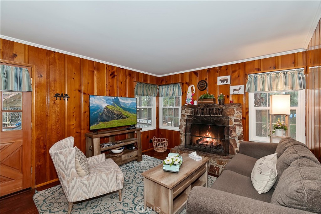 41496 Oak Property Photo 11