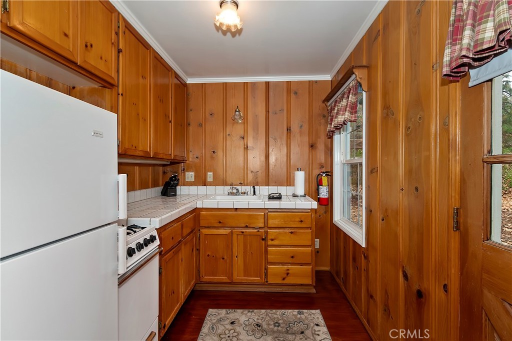 41496 Oak Property Photo 19