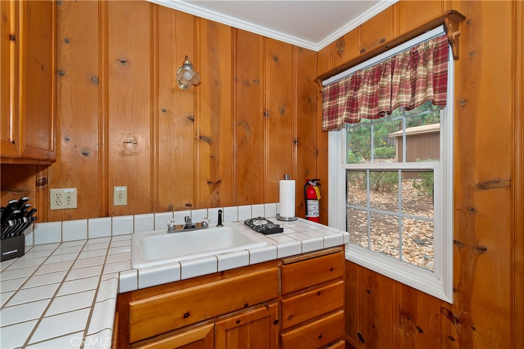 41496 Oak Property Photo 22
