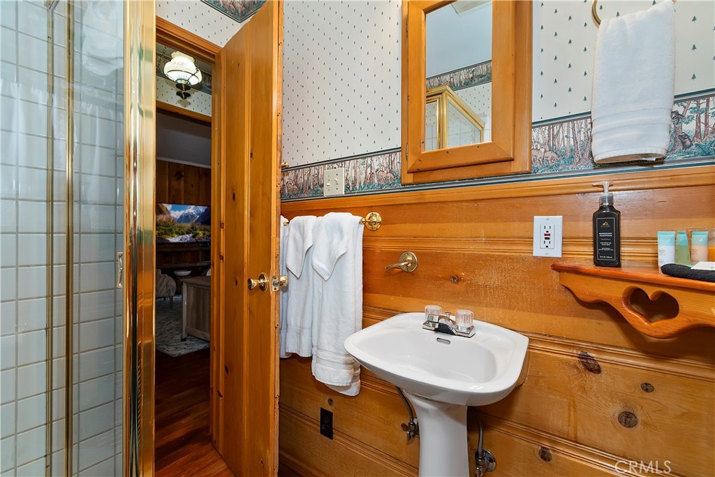 41496 Oak Property Photo 28