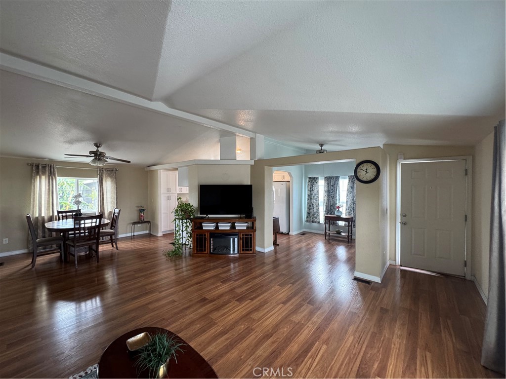 50 Cypress Property Photo 6