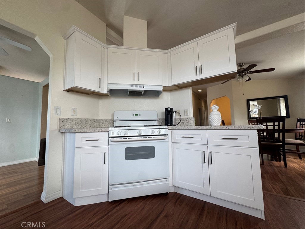 50 Cypress Property Photo 11