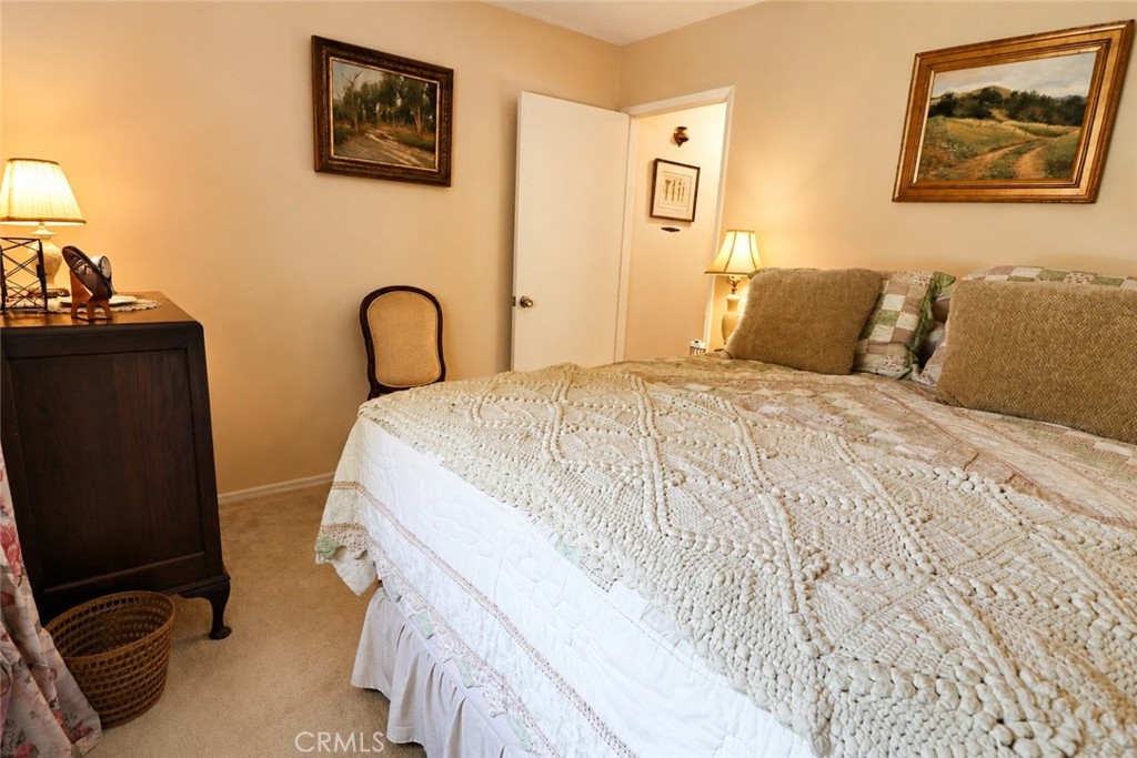 660 S Glassell 100 Property Photo 10