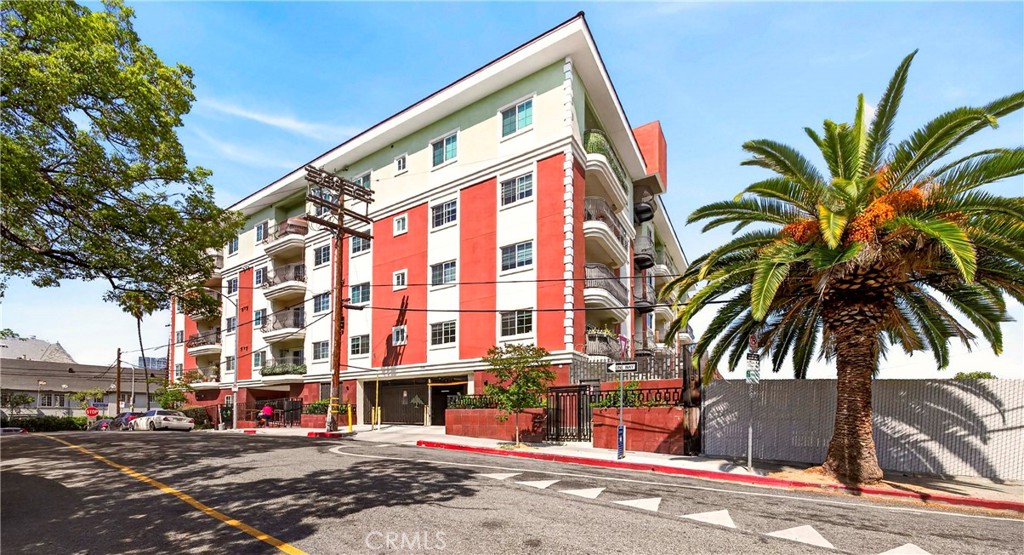944 S Serrano Avenue 306 Property Photo 1