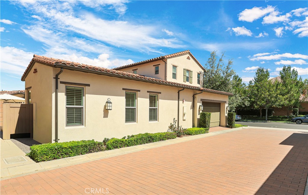 80 Meander Property Photo 2