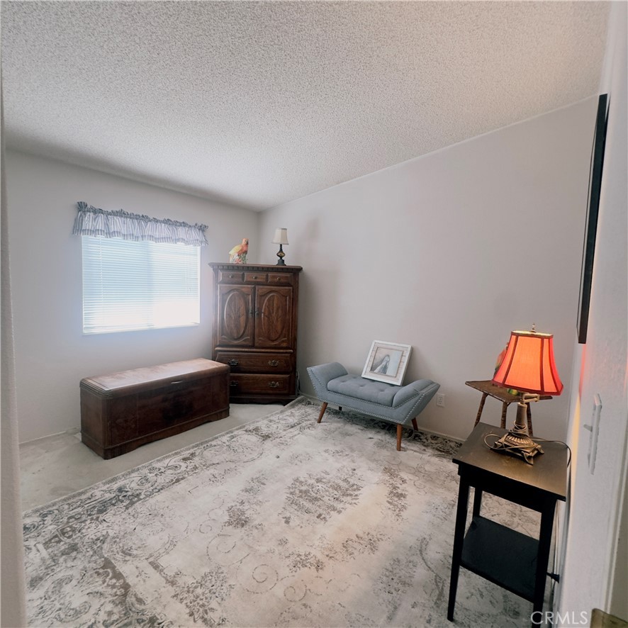 35 Maple Via Property Photo 10