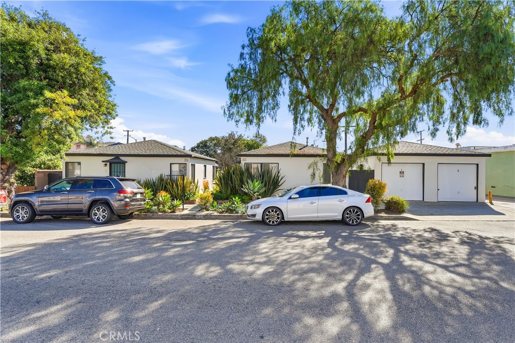 924 Termino Avenue Property Photo 3
