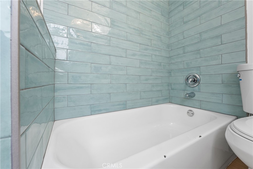 924 Termino Avenue Property Photo 13