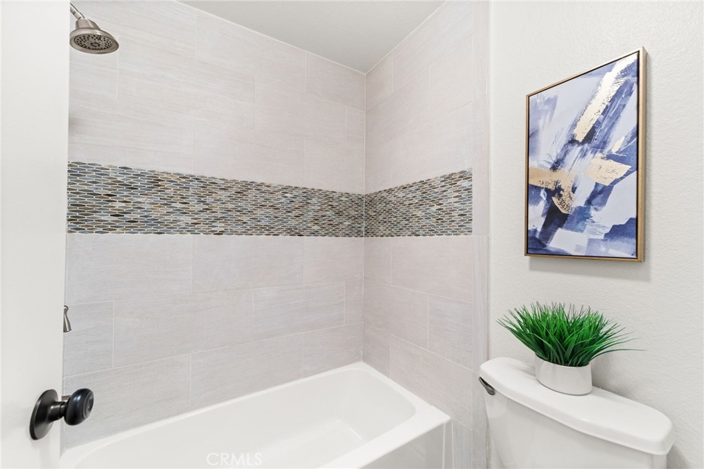 2774 Pine Creek Circle Property Photo 25