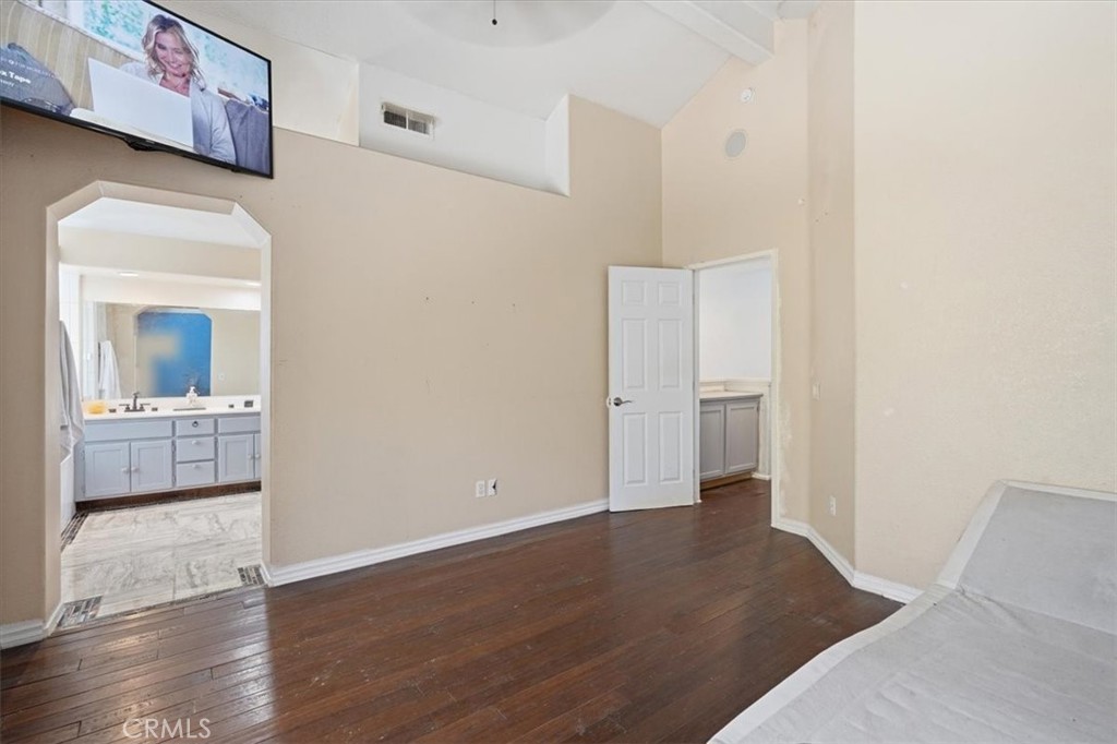27255 Echo Canyon Court Property Photo 13