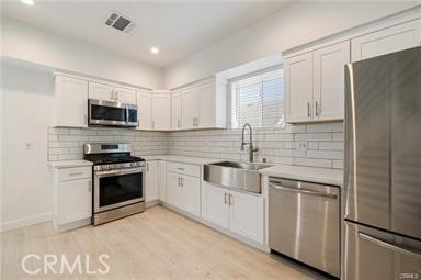 1143 1/2 Irolo St Property Photo 3