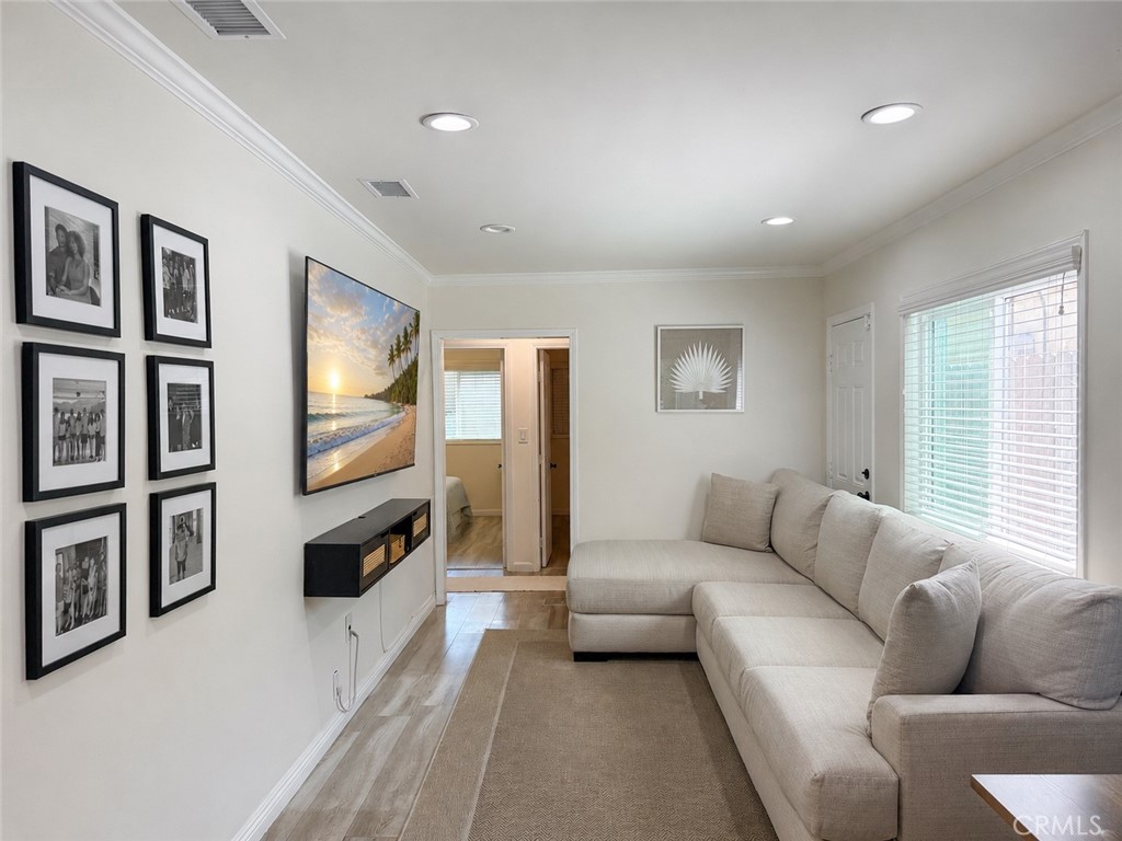 11818 Cheshire Property Photo 2