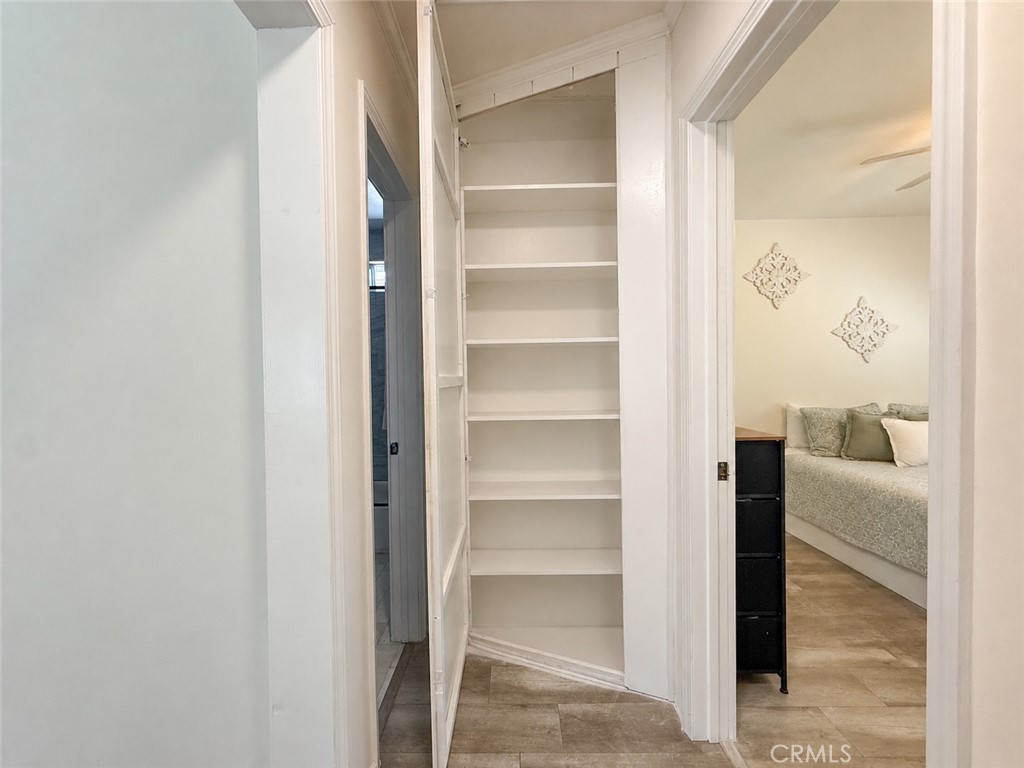 11818 Cheshire Property Photo 12