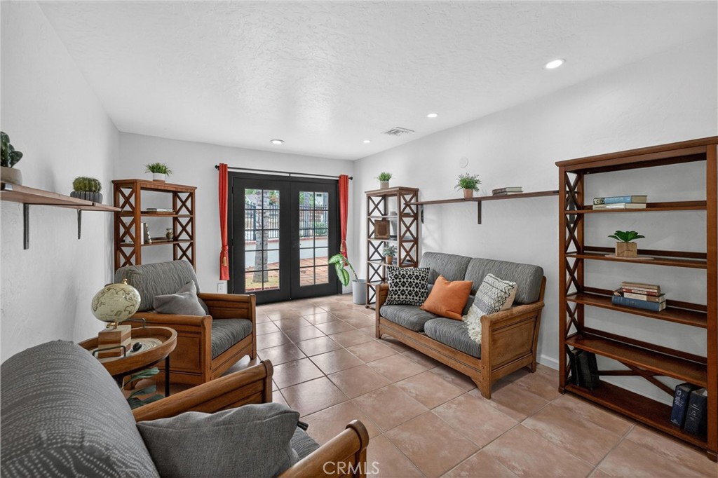 170 S Mohler Property Photo 10