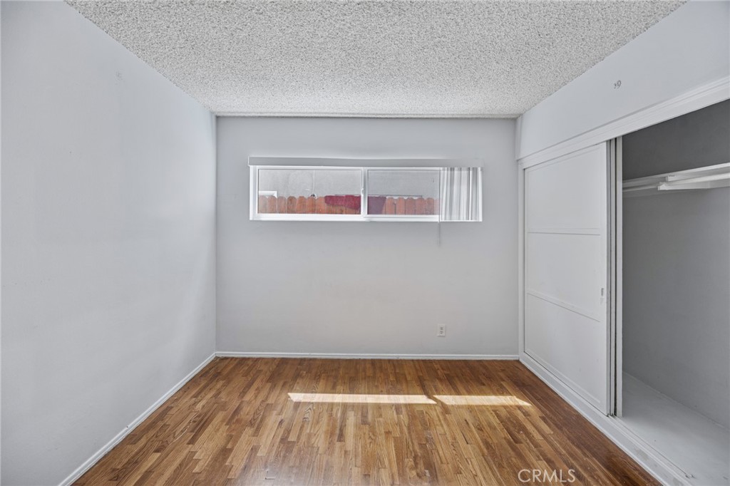 1629 E Maple Property Photo 16