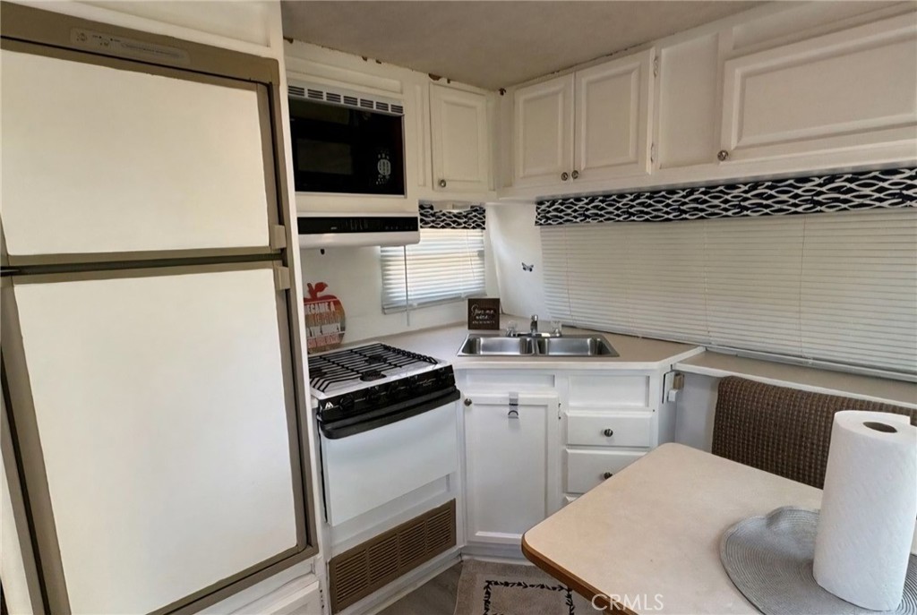 21668 Nance Street Property Photo 19