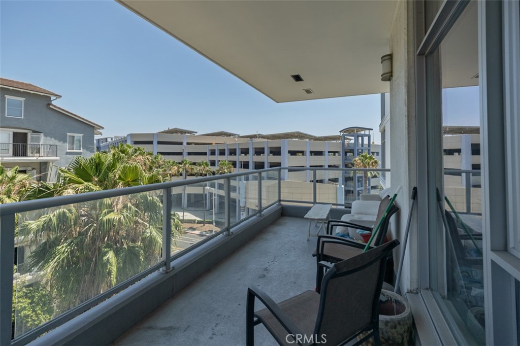 411 W Seaside Way 302 Property Photo 20