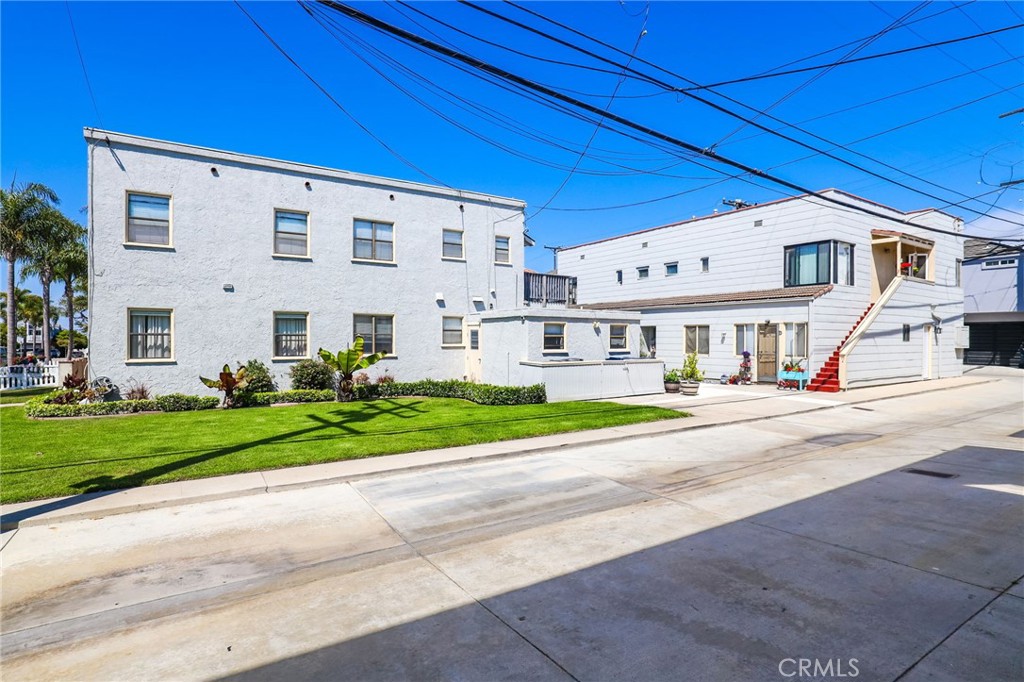 114 4th Street Property Photo 3